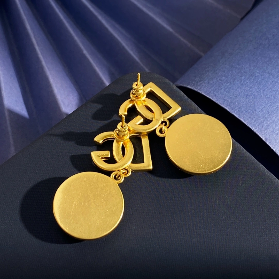 Barbara-- 4o835& 21.9g earrings 2colour item : E-S092J3044-2H